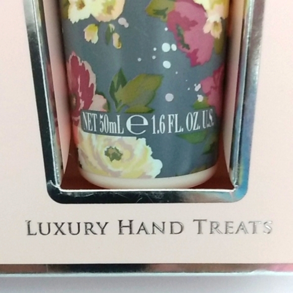 BAYLIS & HARDING ROYALE GARDEN LIMITED EDITION HAND CREAM LOTION 3-PC SET NWT - Picture 6 of 9